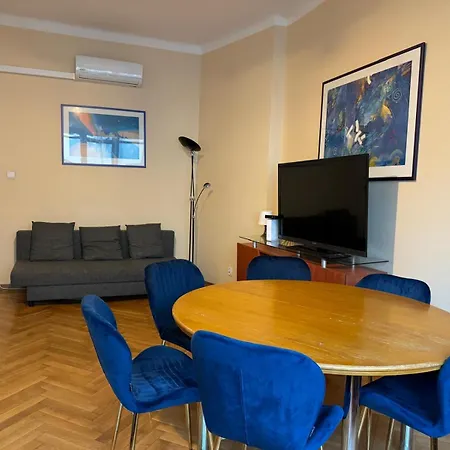 Апартаменты Lipowa Ii Cosy&central&freeparking Лодзь